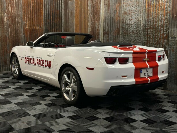 chevrolet-camaro-bensin-2011-big-10