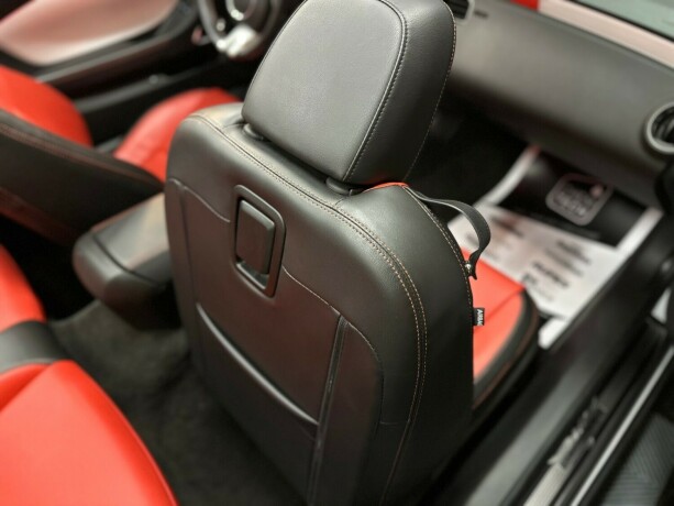 chevrolet-camaro-bensin-2011-big-45