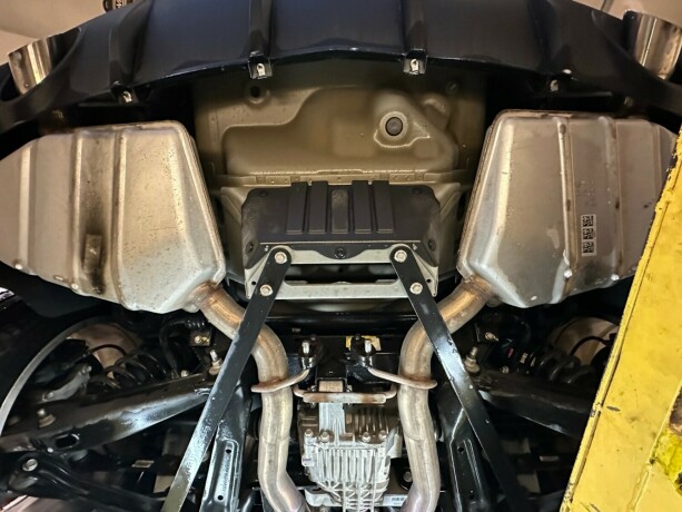 chevrolet-camaro-bensin-2011-big-63