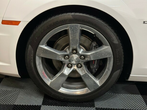 chevrolet-camaro-bensin-2011-big-16