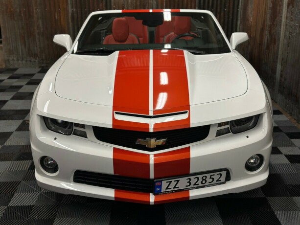 chevrolet-camaro-bensin-2011-big-9