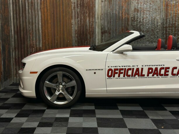 chevrolet-camaro-bensin-2011-big-14