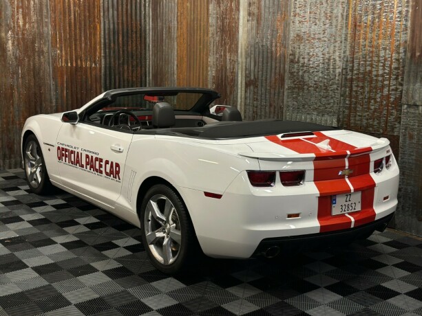 chevrolet-camaro-bensin-2011-big-11