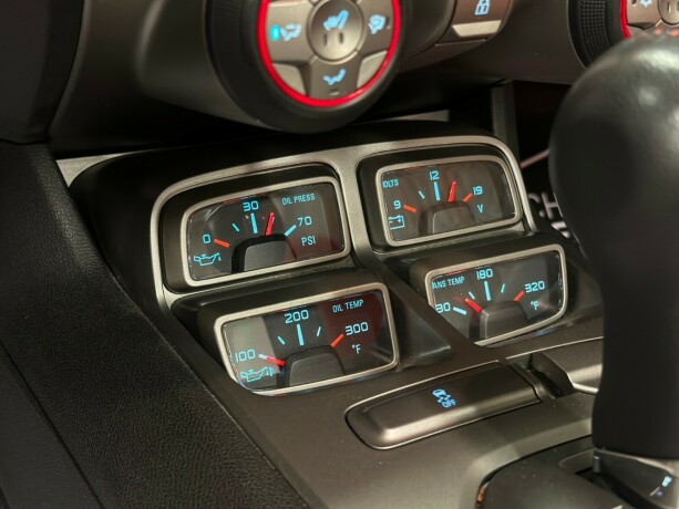 chevrolet-camaro-bensin-2011-big-34