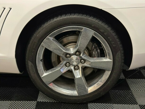chevrolet-camaro-bensin-2011-big-17