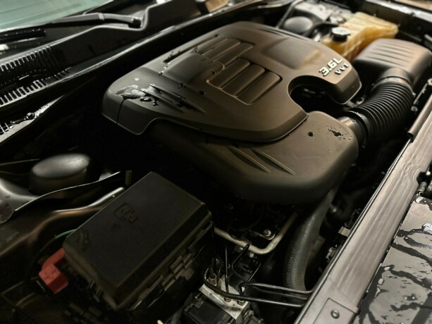 dodge-challenger-bensin-2013-big-47