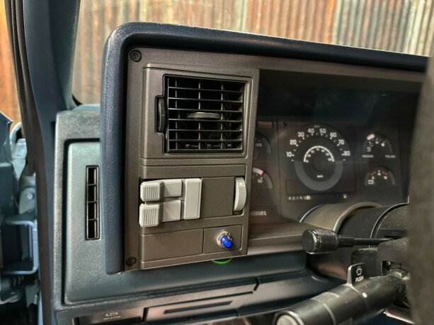 chevrolet-silverado-bensin-1991-big-30