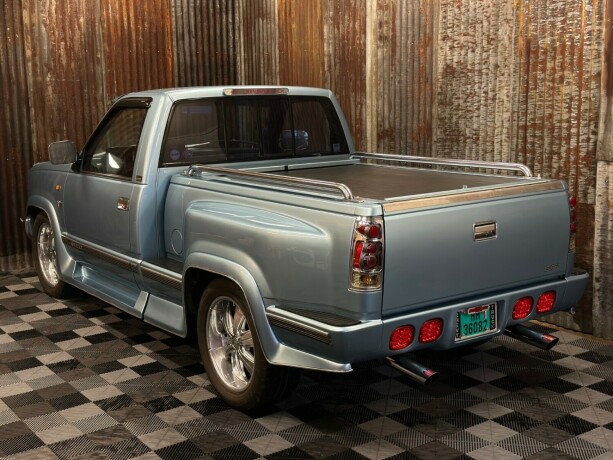 chevrolet-silverado-bensin-1991-big-12