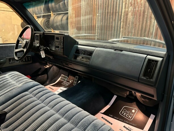 chevrolet-silverado-bensin-1991-big-36