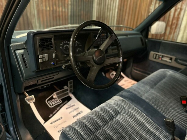 chevrolet-silverado-bensin-1991-big-25