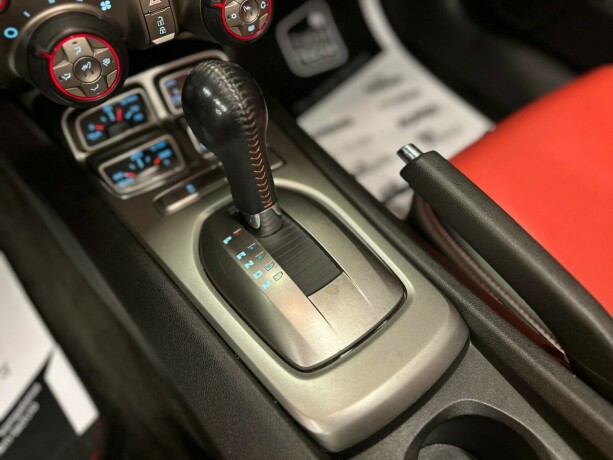 chevrolet-camaro-bensin-2011-big-34
