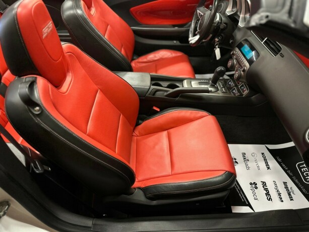 chevrolet-camaro-bensin-2011-big-36