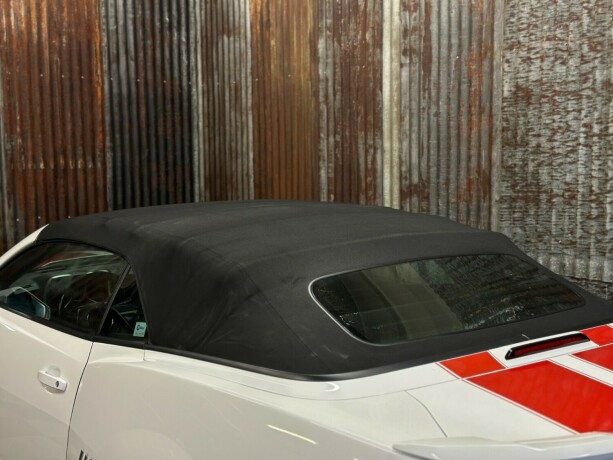 chevrolet-camaro-bensin-2011-big-54