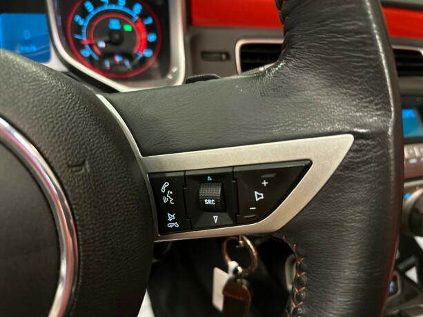 chevrolet-camaro-bensin-2011-big-29