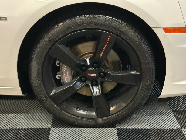 chevrolet-camaro-bensin-2011-big-6