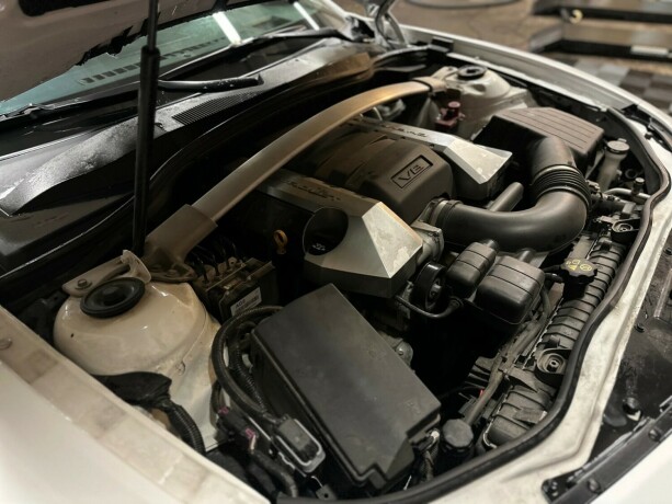 chevrolet-camaro-bensin-2011-big-48