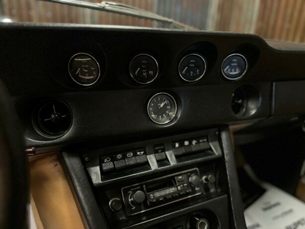 jensen-interceptor-bensin-1971-big-25