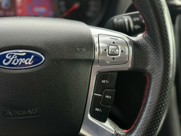 ford-s-max-diesel-2012-big-23
