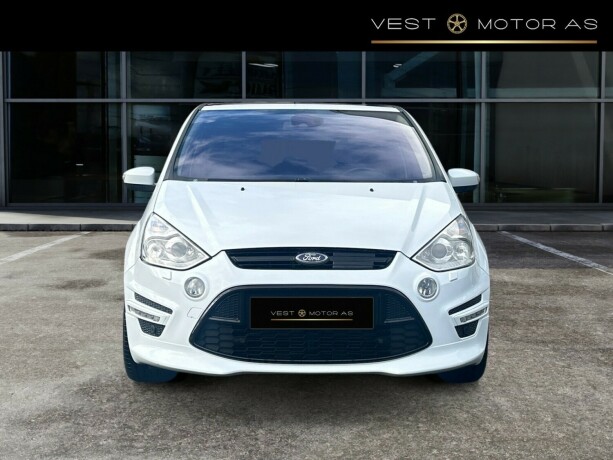 ford-s-max-diesel-2012-big-1