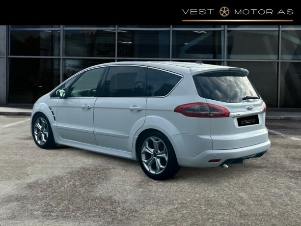 ford-s-max-diesel-2012-big-4
