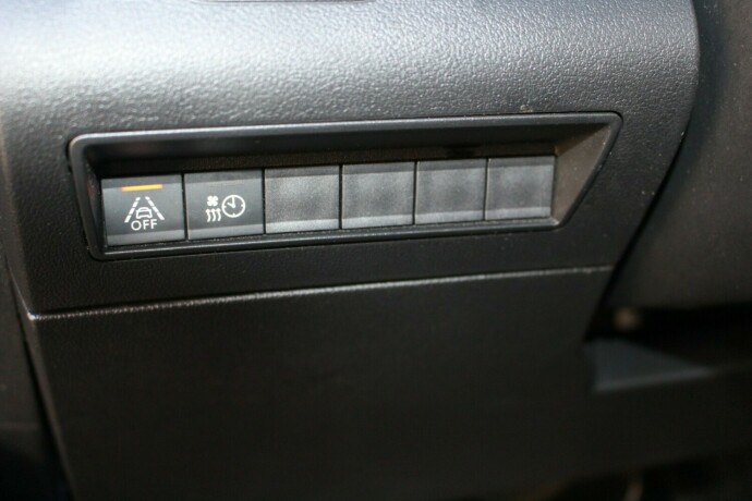 toyota-proace-city-diesel-2021-big-9