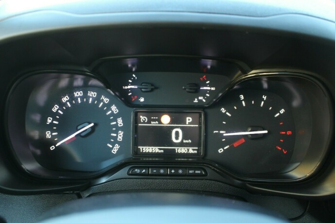toyota-proace-city-diesel-2021-big-10