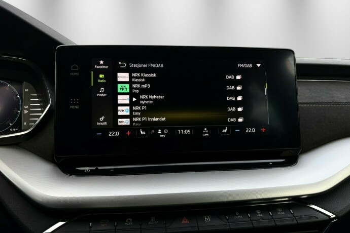 skoda-octavia-scout-diesel-2021-big-22