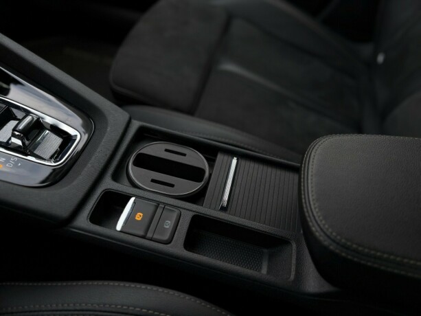 skoda-octavia-scout-diesel-2021-big-6