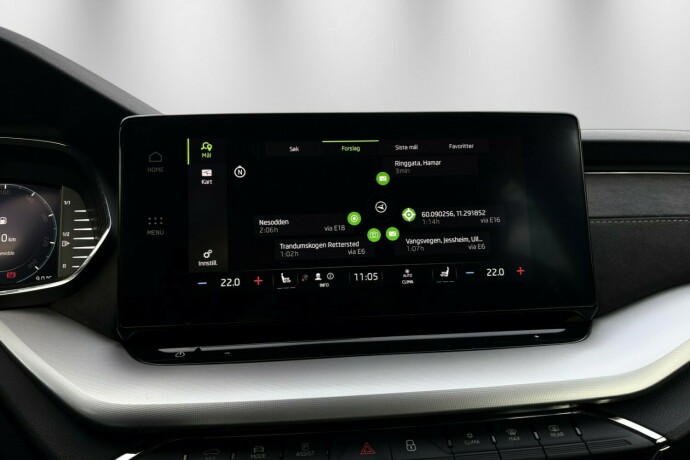 skoda-octavia-scout-diesel-2021-big-23