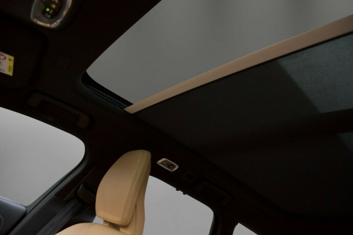 volvo-v90-plug-in-petrol-2019-big-10