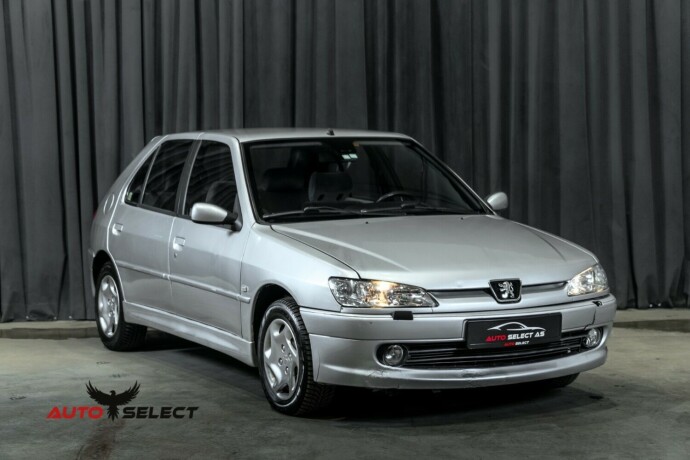 peugeot-306-bensin-1999-big-2