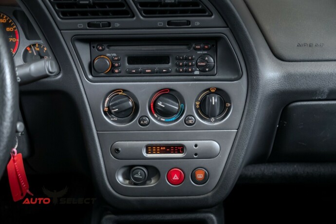 peugeot-306-bensin-1999-big-26