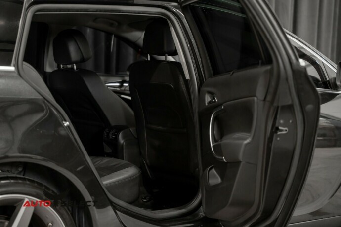 opel-insignia-diesel-2014-big-17