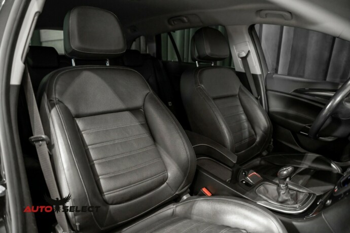 opel-insignia-diesel-2014-big-22