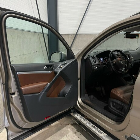 volkswagen-tiguan-diesel-2012-big-18
