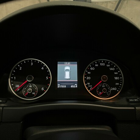 volkswagen-tiguan-diesel-2012-big-24