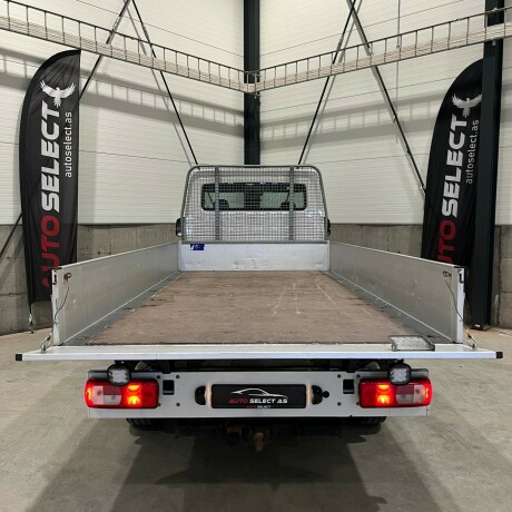 volkswagen-crafter-diesel-2018-big-7