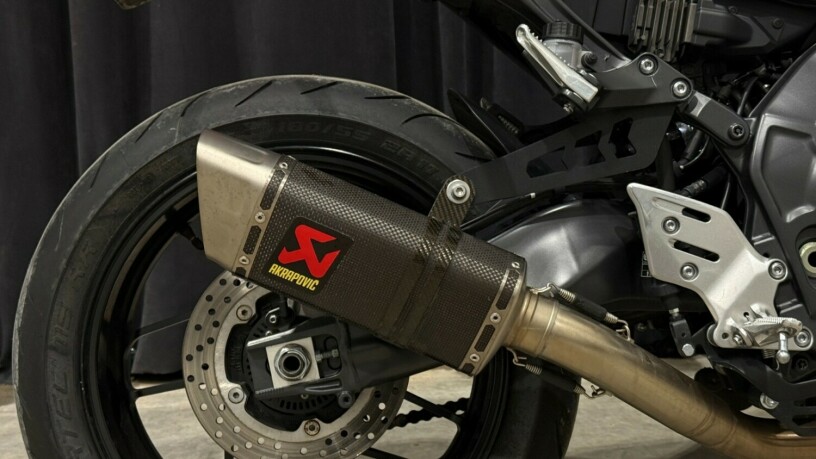yamaha-mt-09-bensin-2022-big-8