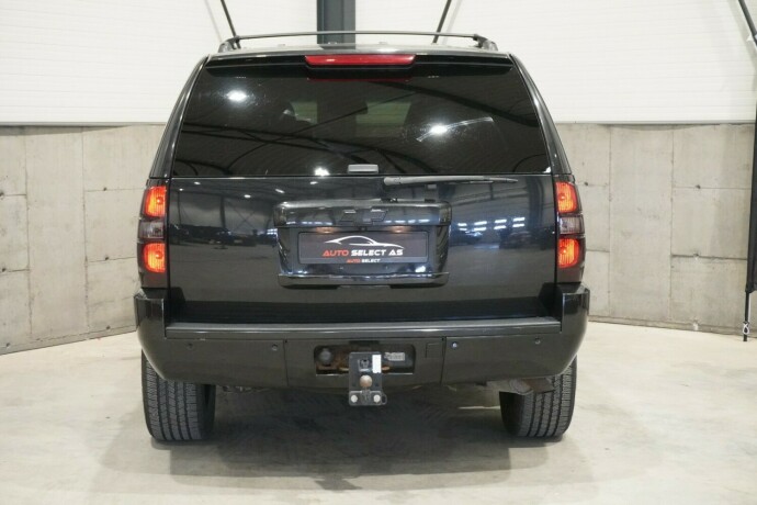 chevrolet-tahoe-bensin-2011-big-8