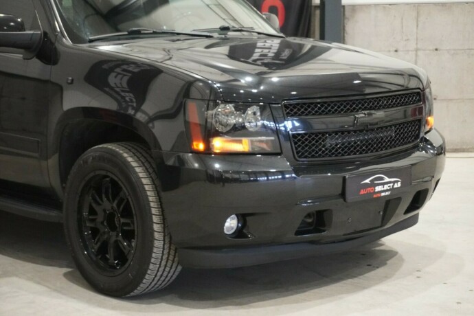 chevrolet-tahoe-bensin-2011-big-3