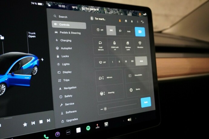 tesla-model-3-elektrisitet-2019-big-36
