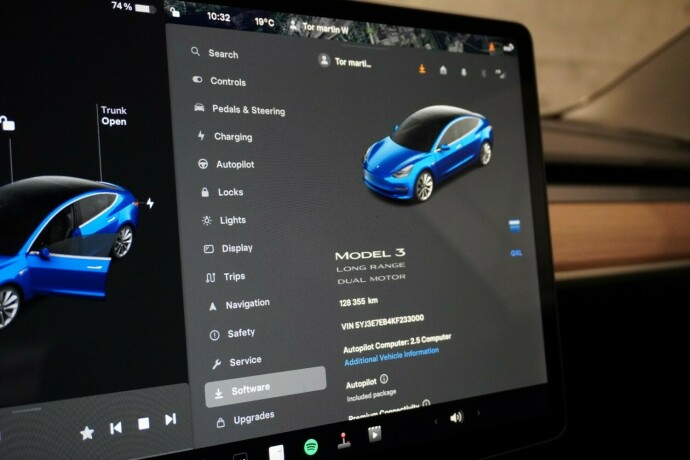 tesla-model-3-elektrisitet-2019-big-37