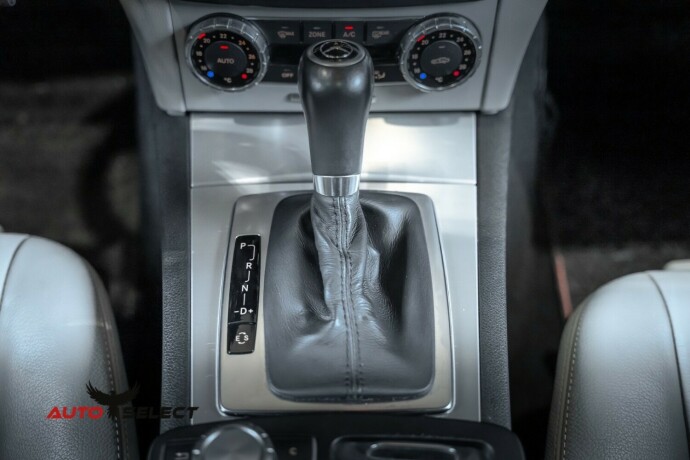 mercedes-benz-c-klasse-diesel-2012-big-35