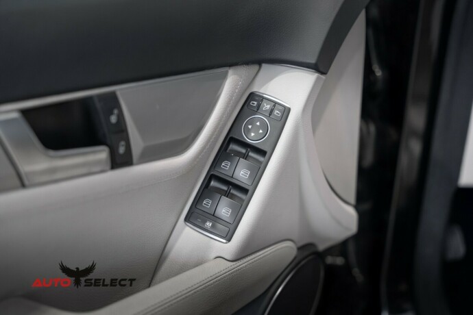 mercedes-benz-c-klasse-diesel-2012-big-21