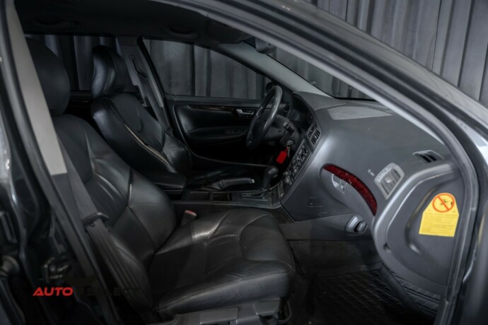 volvo-v70-diesel-2002-big-17