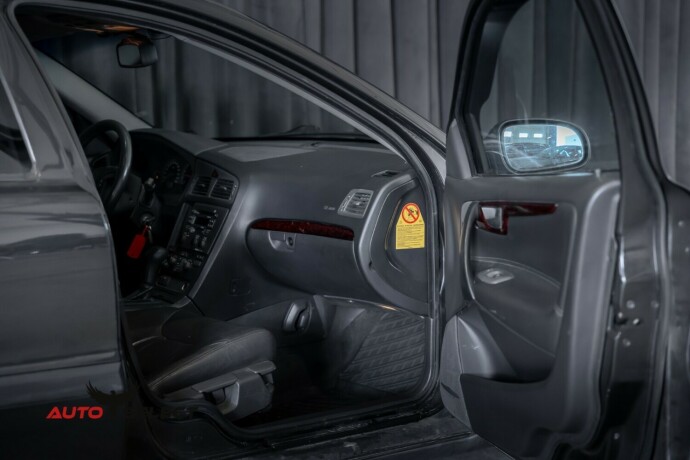 volvo-v70-diesel-2002-big-16