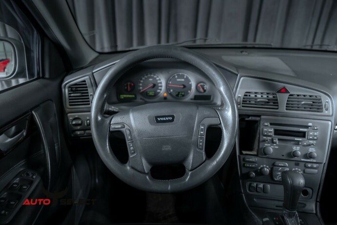 volvo-v70-diesel-2002-big-23