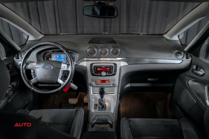ford-s-max-diesel-2010-big-33