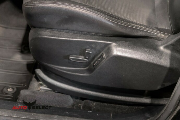 ford-s-max-diesel-2010-big-25
