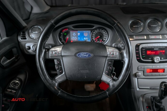 ford-s-max-diesel-2010-big-28